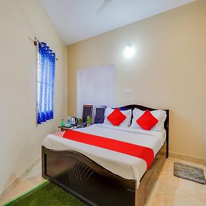 Hotel O Sgr Residency
